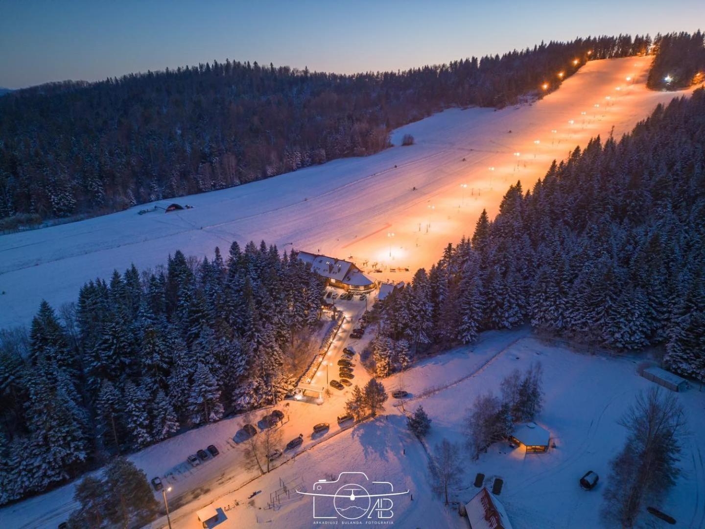 Chata W Bieszczadzie Apartamenty I Domki Z Basenem Bieszczady Polańczyk Exterior foto